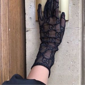 Tulle fashion gloves